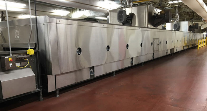 circular infrared heater for warming display
